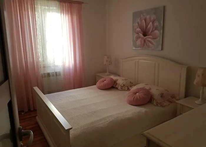 Cozy Apartment In Rovinj